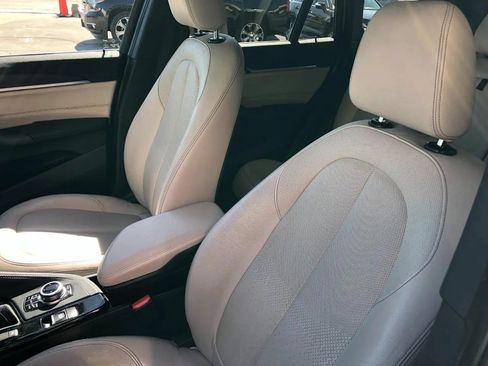 Used 2016 BMW X1 xDrive28i AWD/4WD image 16