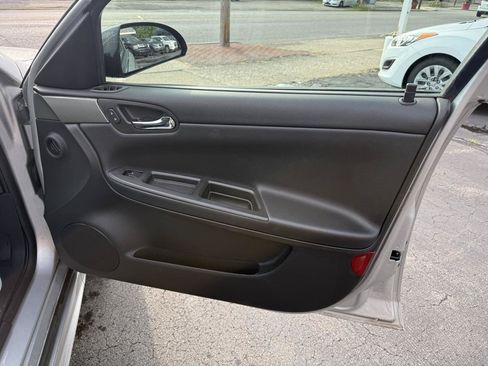 Used 2015 Chevrolet Impala Police FWD image 27