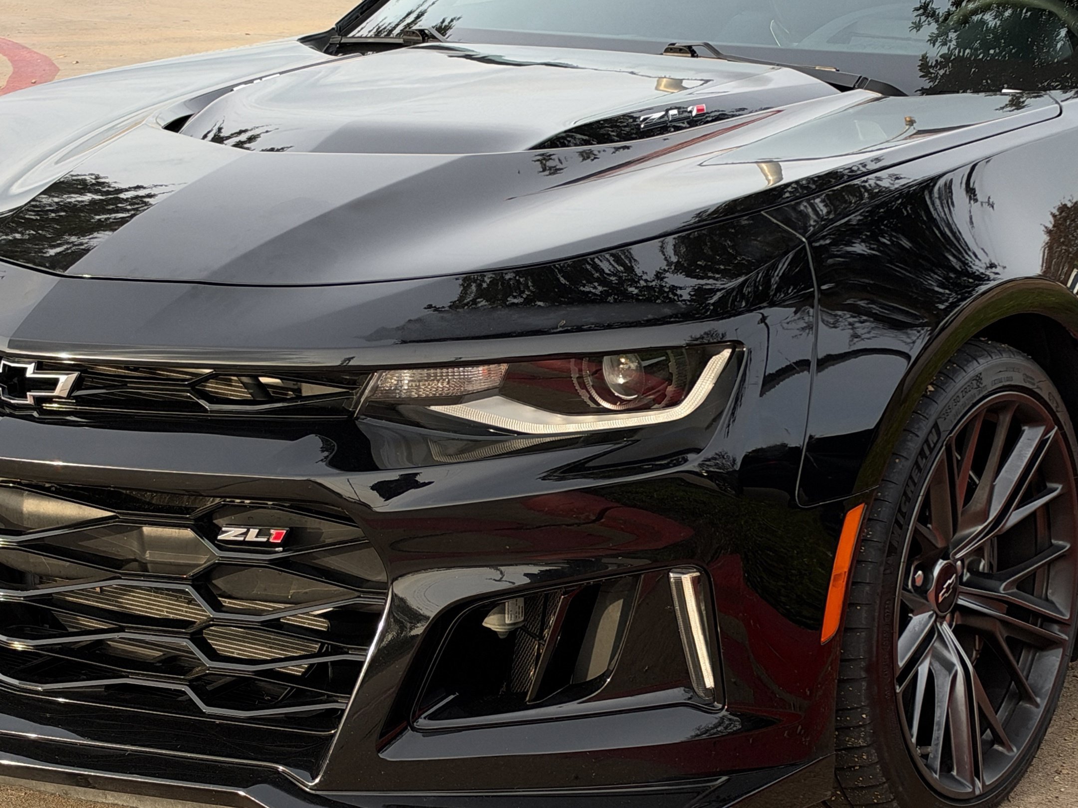 Used 2023 Chevrolet Camaro ZL1 RWD image 13