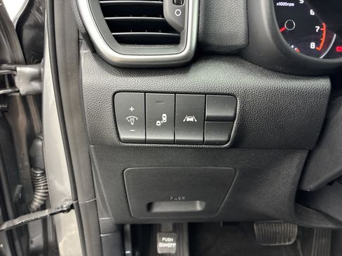 Certified 2021 Kia Sportage LX w/ LX AWD Popular Package image 16