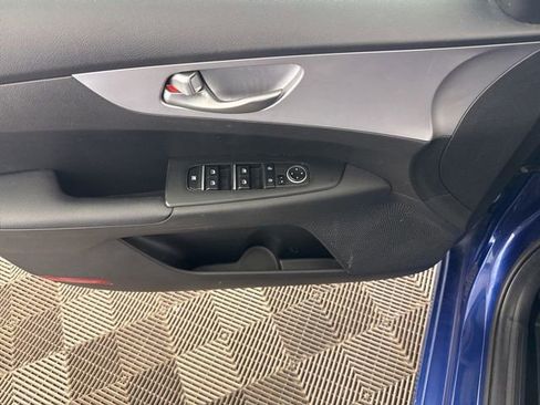 Certified 2022 Kia Forte LXS FWD image 20