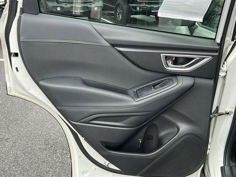 Used 2023 Subaru Forester Premium image 23