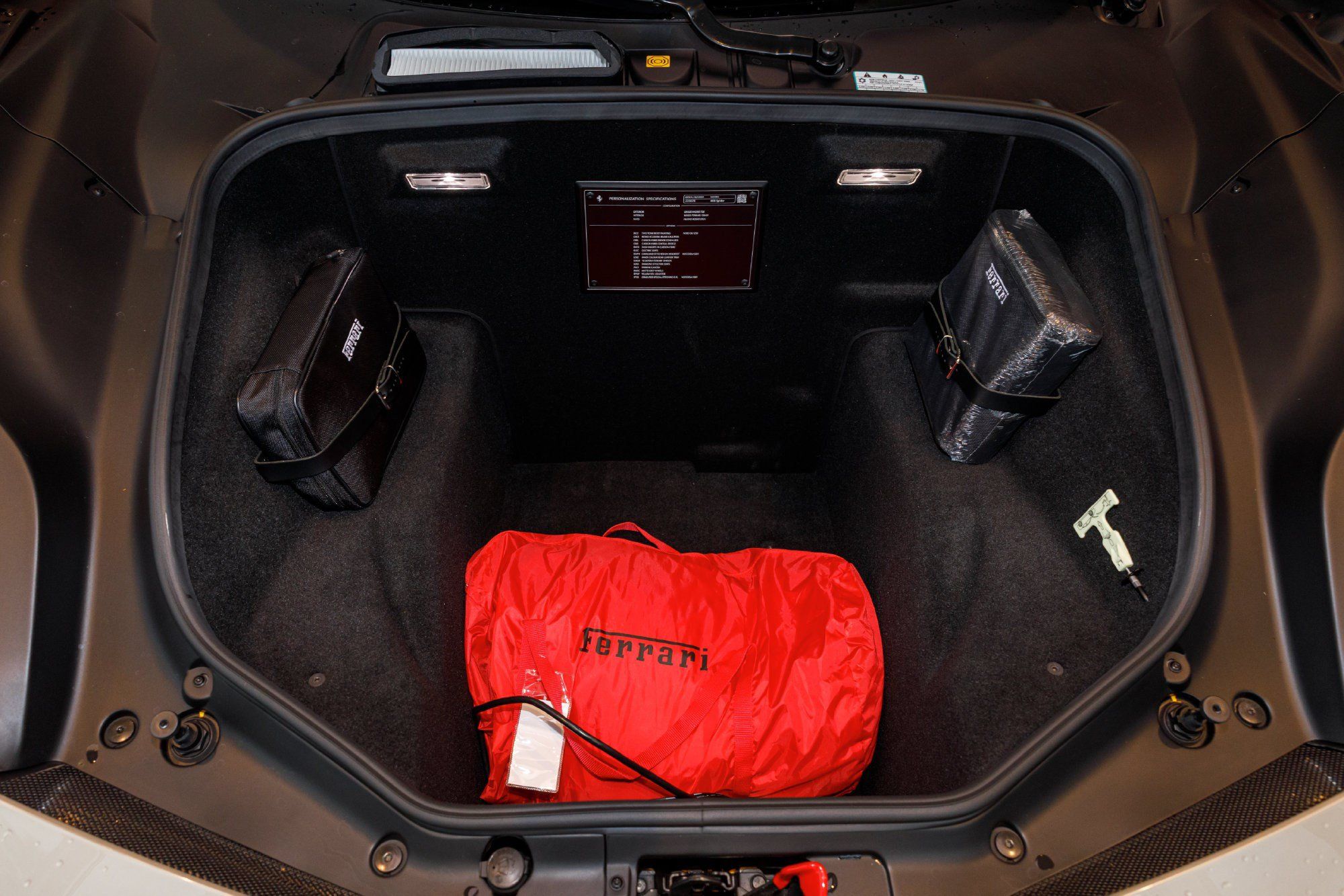 Used 2018 Ferrari 488 Spider RWD image 46