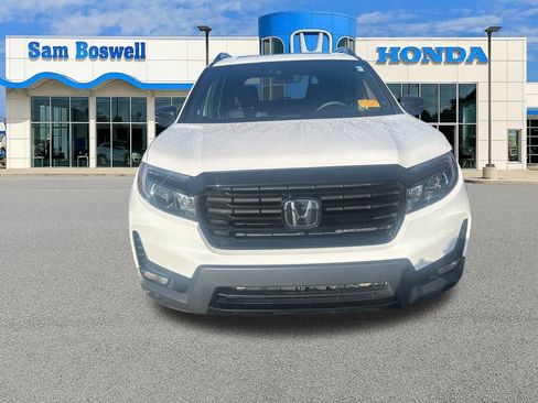 Used 2024 Honda Passport Black Edition image 2