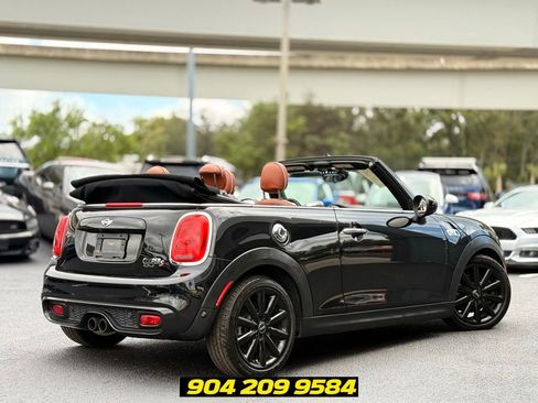 Used 2017 MINI Cooper S FWD image 5