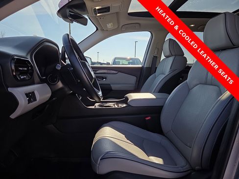 Used 2025 Honda Pilot Elite image 17