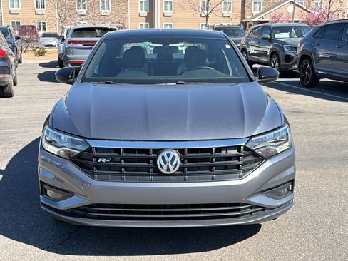 Used 2019 Volkswagen Jetta R-Line w/ R-Line Cold Weather Package image 6