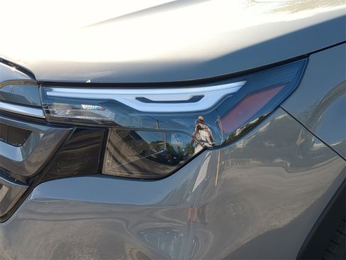 Certified 2025 Subaru Forester Premium w/ Convenience Package #1 image 7