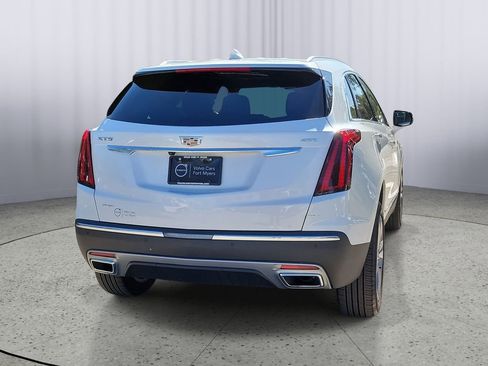 Used 2025 Cadillac XT5 Premium Luxury image 4