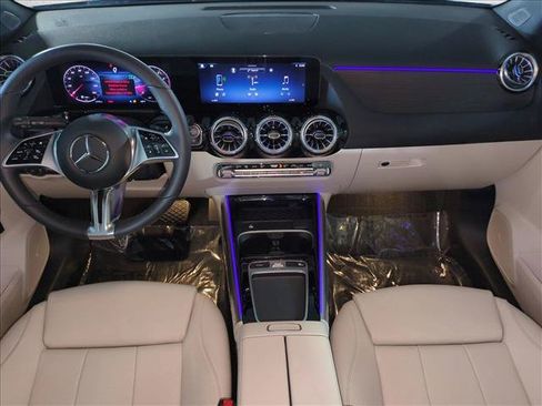 Used 2026 Mercedes-Benz GLA 250 image 16