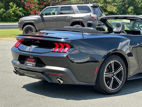 Used 2024 Ford Mustang Premium RWD image 38