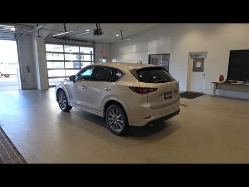 New 2025 MAZDA CX-5 AWD 2.5 S w/ Premium Plus Pkg image 43