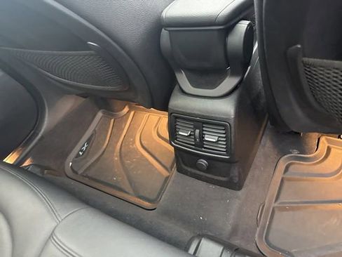 Used 2017 BMW X1 xDrive28i image 23