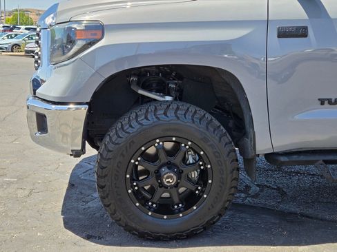 Used 2021 Toyota Tundra SR5 w/ TRD Off-Road Package AWD/4WD image 9