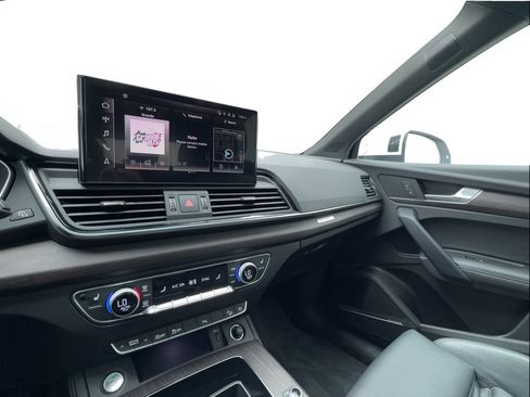 Used 2022 Audi Q5 2.0T Premium Plus AWD/4WD image 41