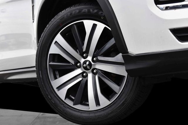 Used 2021 Mitsubishi Outlander Sport SE FWD image 3