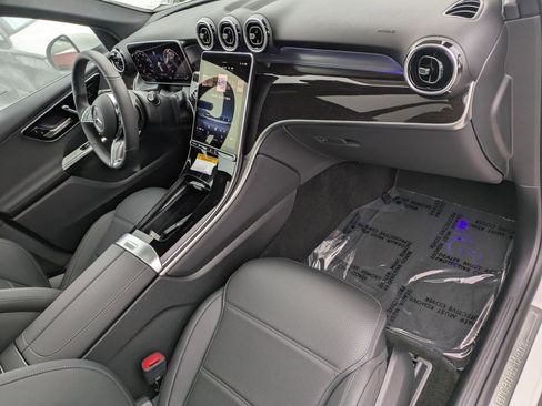 Certified 2026 Mercedes-Benz GLC 300 4MATIC image 21
