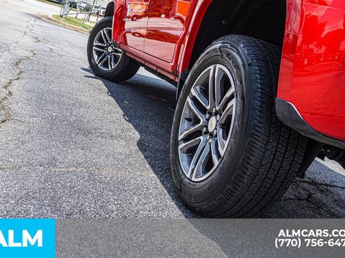 Used 2019 Chevrolet Colorado W/T w/ Custom Special Edition RWD image 11