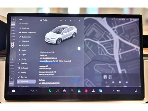 Used 2023 Tesla Model X image 28