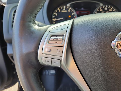 Used 2018 Nissan Altima 2.5 SL w/ 2.5 SL Technology Package FWD image 24