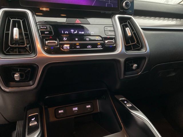 Used 2022 Kia Sorento S AWD/4WD image 30