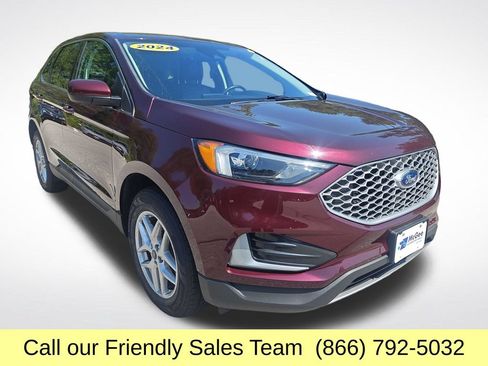 Used 2024 Ford Edge SEL AWD/4WD image 9