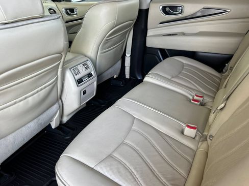 Used 2019 INFINITI QX60 Luxe w/ Essential Package AWD/4WD image 14