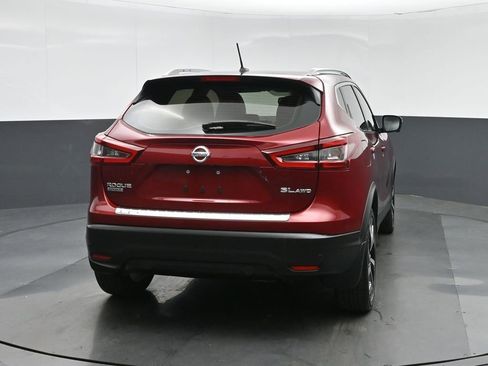 Used 2022 Nissan Rogue Sport SL w/ Premium Package image 6