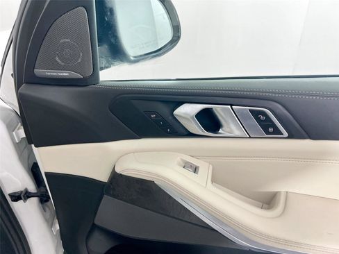 Certified 2024 BMW X7 M60i w/ M Sport Professional Package image 29