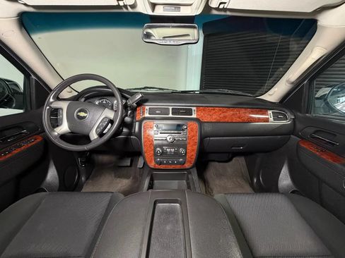 Used 2012 Chevrolet Avalanche LS w/ All-Star Edition RWD image 16