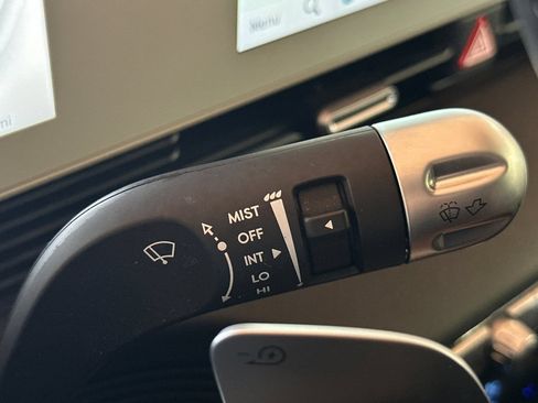 Certified 2024 Hyundai Ioniq 5 SEL RWD image 35