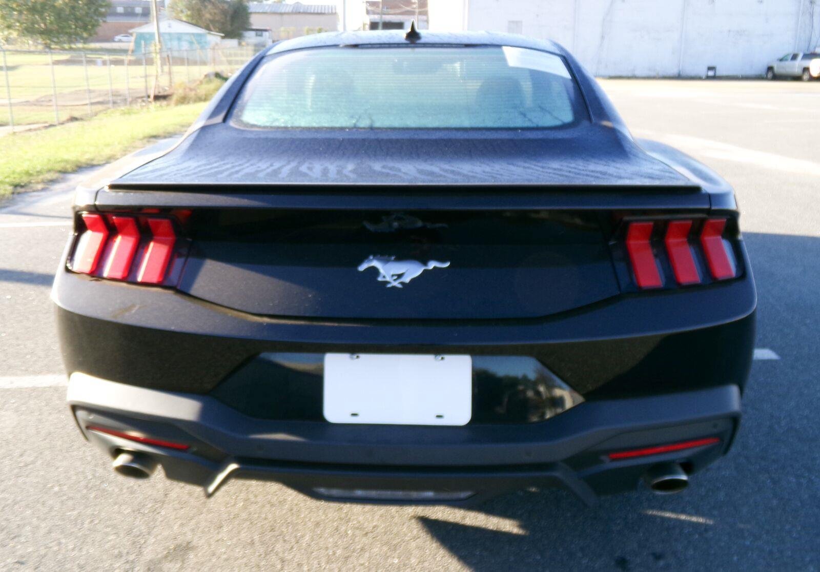 Used 2024 Ford Mustang Premium RWD image 4