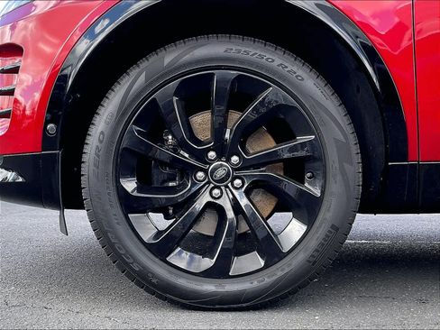 Used 2025 Land Rover Discovery Sport Dynamic SE AWD/4WD image 12