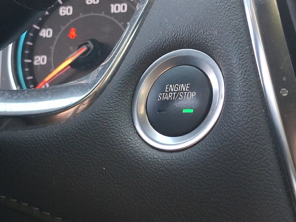 Used 2023 Chevrolet Traverse LT AWD/4WD image 24