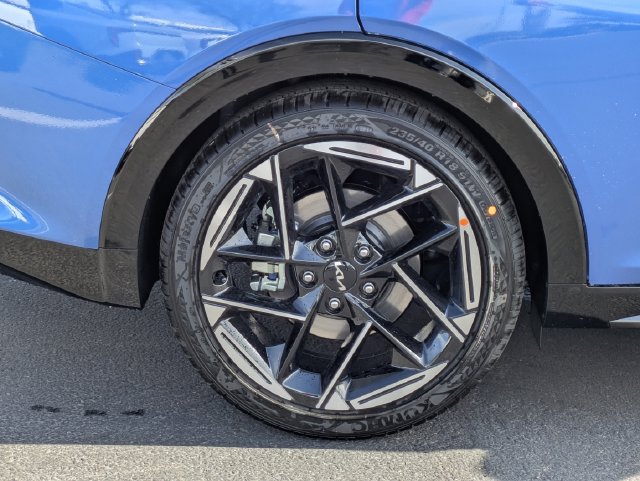 Certified 2025 Kia K4 GT-Line w/ GT-Line Sunroof Package FWD image 9