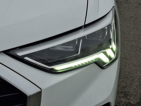 Used 2024 Audi Q3 2.0T Premium image 9