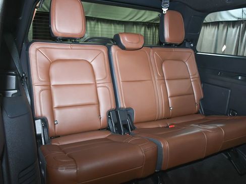 Used 2023 Lincoln Navigator Reserve image 59