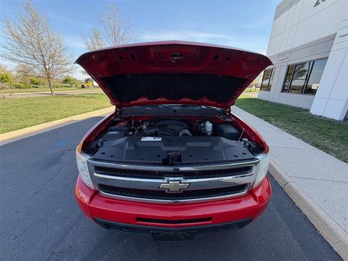 Used 2011 Chevrolet Silverado 1500 LTZ w/ LTZ Plus Package AWD/4WD image 27