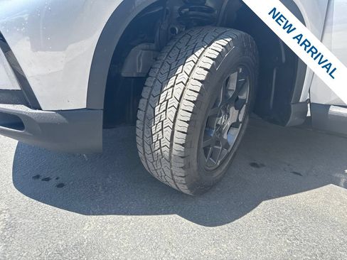 Used 2025 Honda Pilot TrailSport image 30