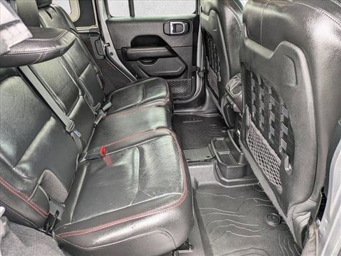 Used 2021 Jeep Wrangler Unlimited Rubicon AWD/4WD image 18