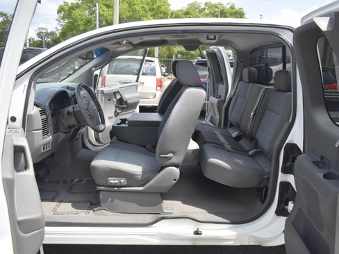 Used 2006 Nissan Titan SE image 13