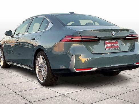 Used 2024 BMW 530i w/ Convenience Package image 15