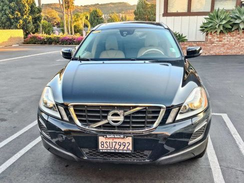 Used 2013 Volvo XC60 3.2 image 2