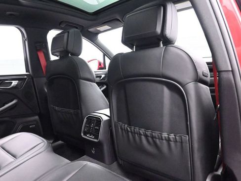 Used 2021 Porsche Macan GTS w/ Premium Package Plus (PF9) AWD/4WD image 21