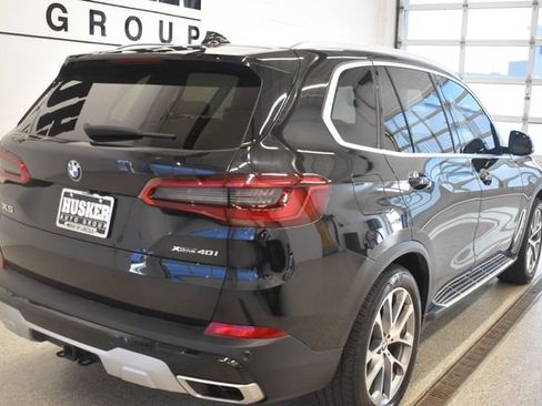 Used 2019 BMW X5 xDrive40i w/ Convenience Package AWD/4WD image 4