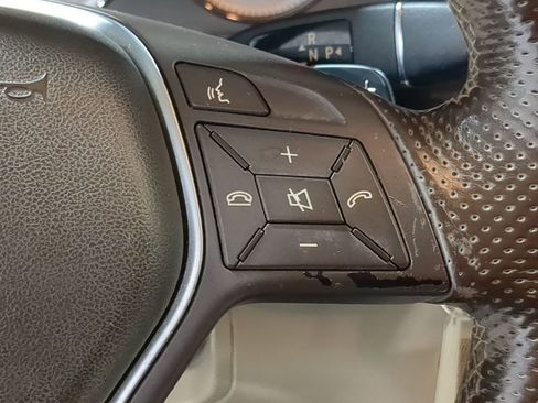 Used 2015 Mercedes-Benz GLK 350 GLK 350 image 38