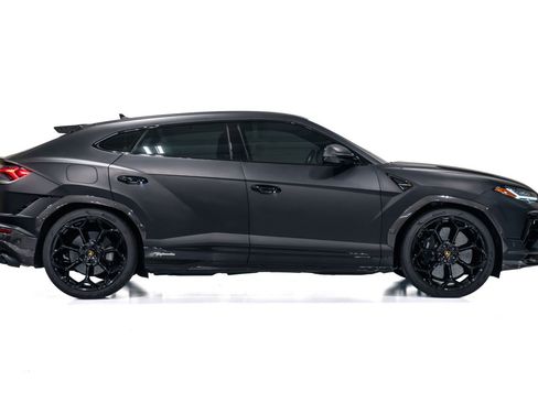 Used 2024 Lamborghini Urus Performante AWD/4WD image 8