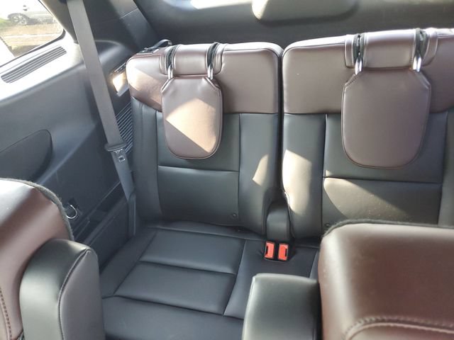 Used 2021 Ford Explorer Platinum w/ Equipment Group 601A AWD/4WD image 8