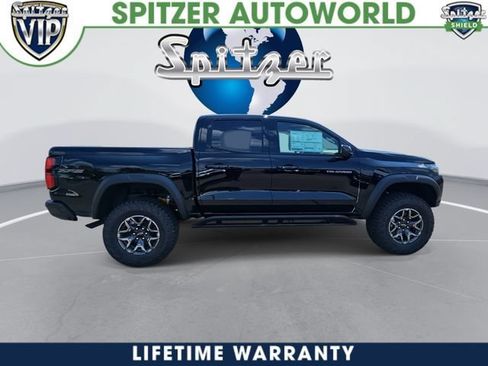 New 2026 Chevrolet Colorado ZR2 w/ Technology Package AWD/4WD image 1