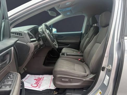 Used 2019 Honda Odyssey LX image 9